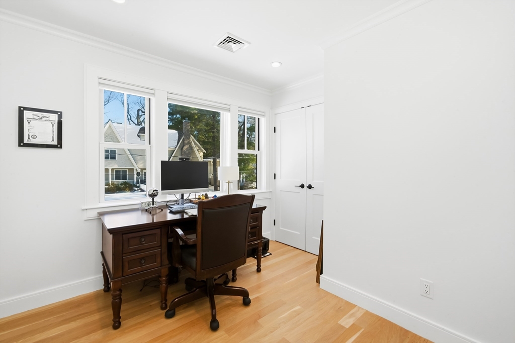 115 Oxford Rd