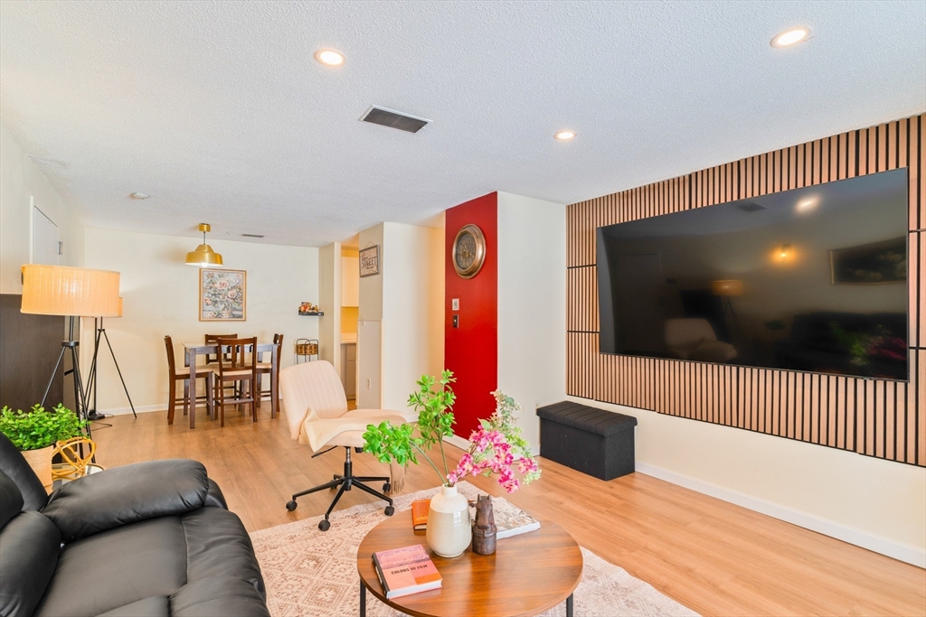 602 Franklin Crossing Rd Unit: 602