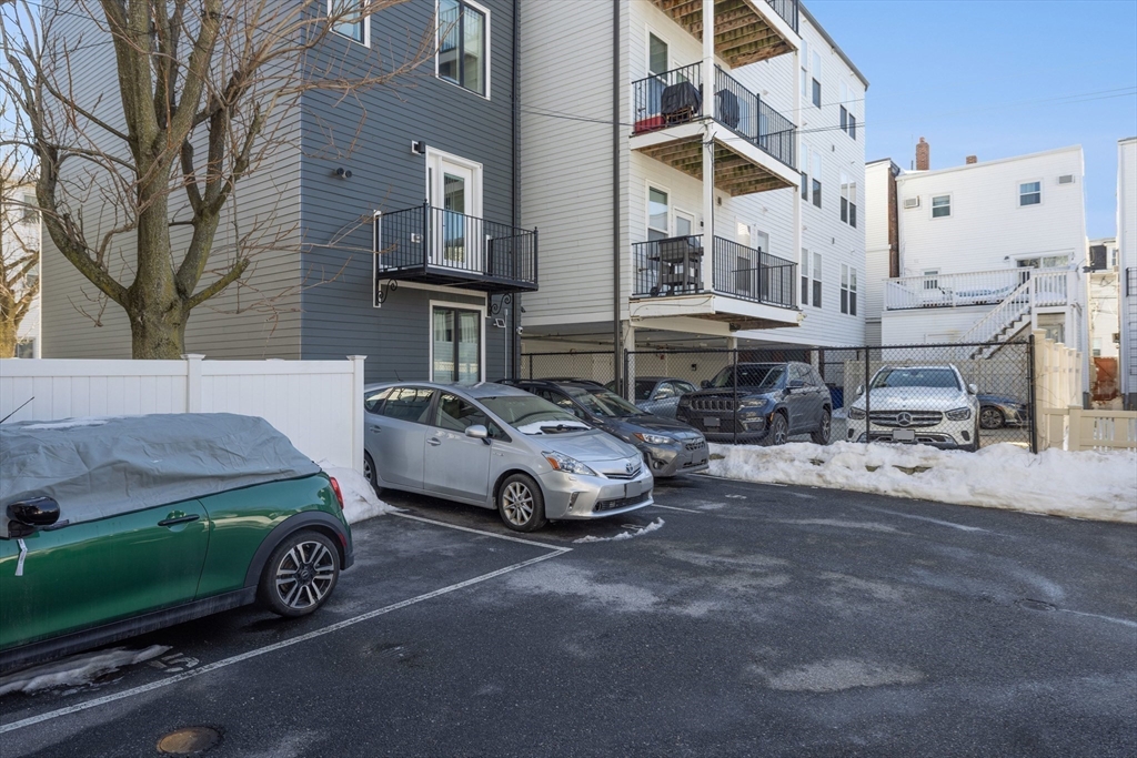 96 Cottage St # 8