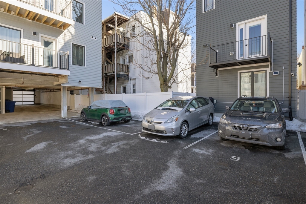 96 Cottage St # 8