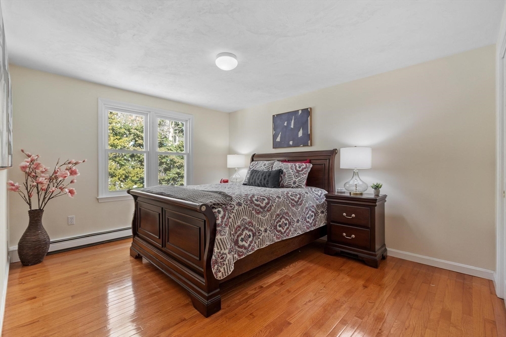 5 Perkins Lane