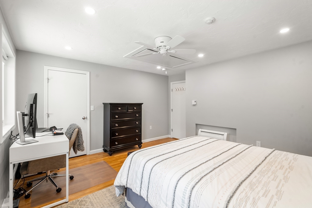 576 Dedham St # 576