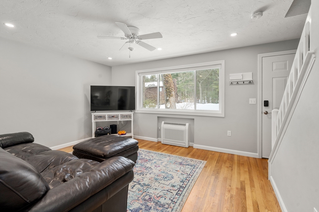 576 Dedham St # 576