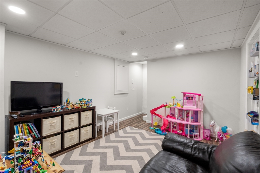 576 Dedham St # 576