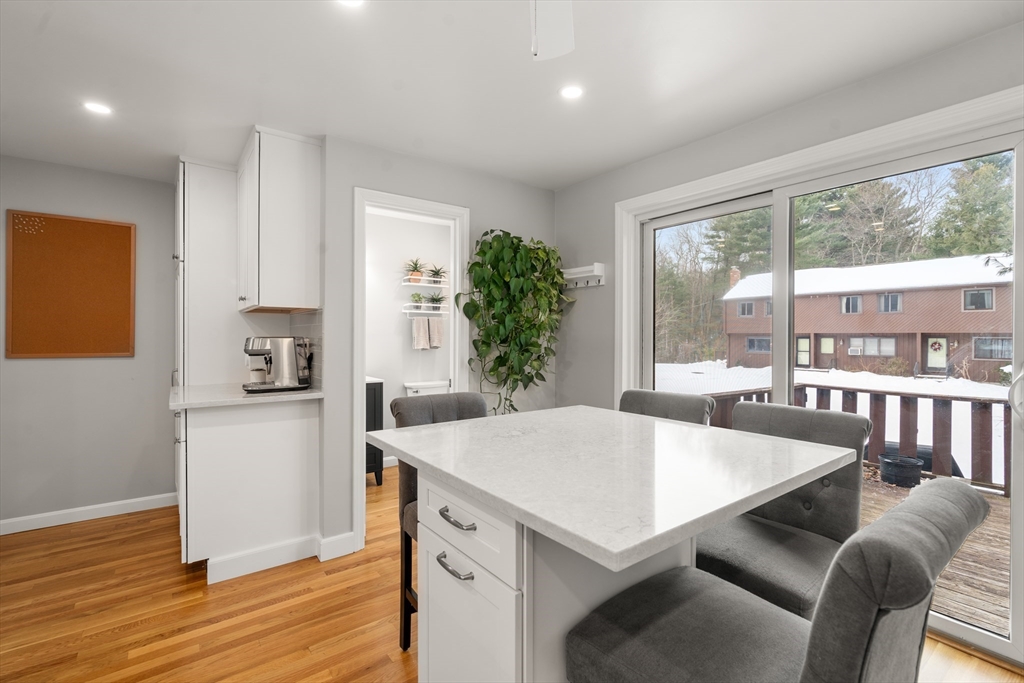 576 Dedham St # 576