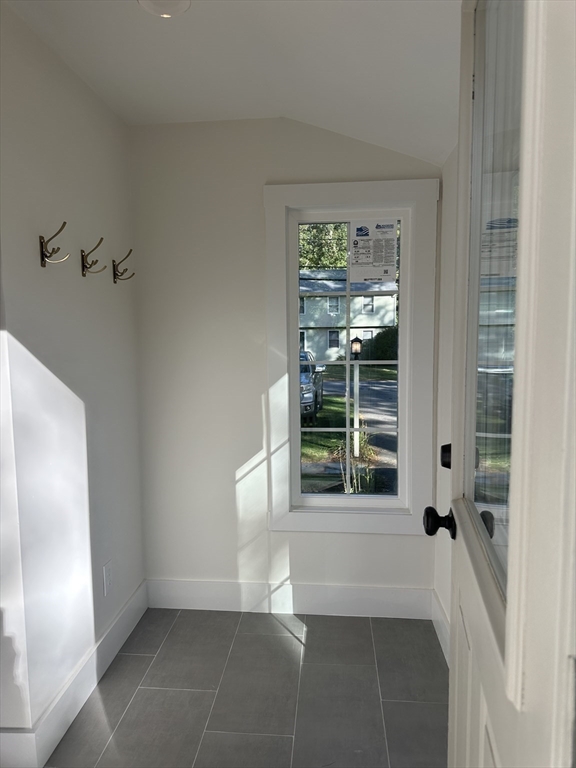 11 Great Lake Dr