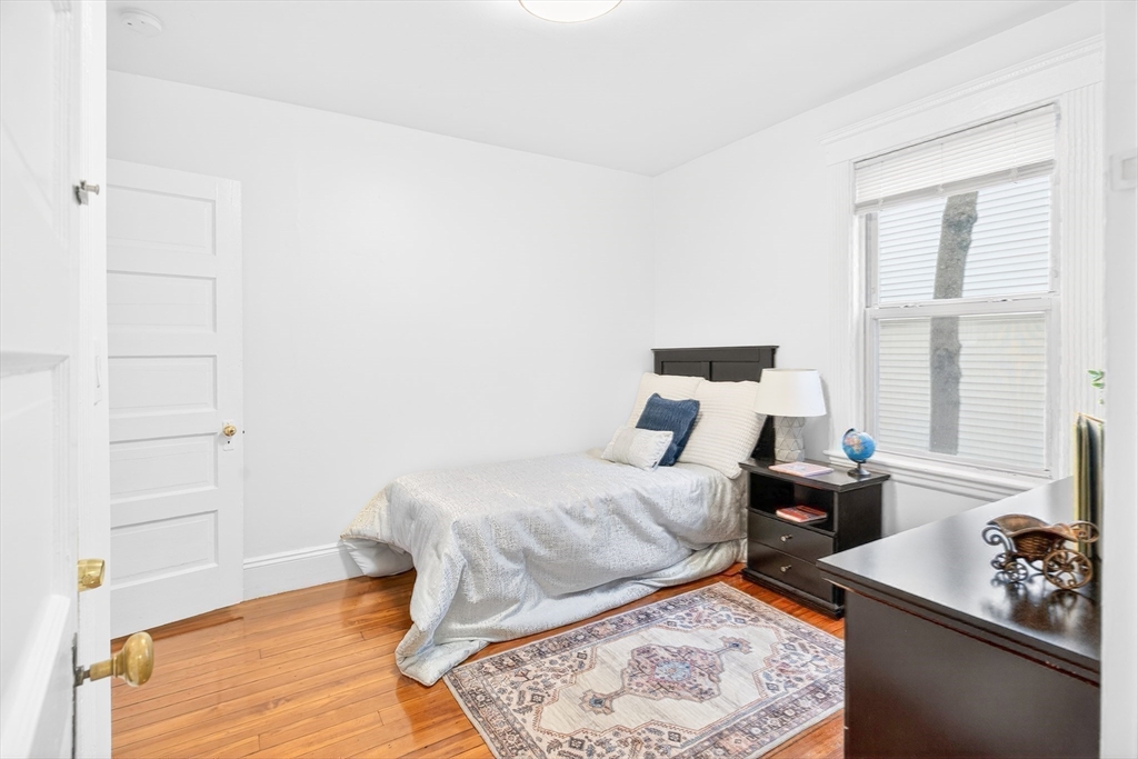6 Brattle St # 6