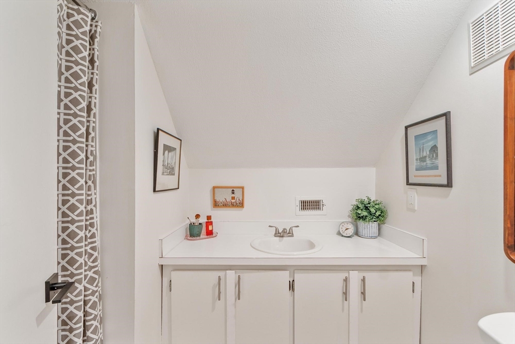 262 Brown Bear Crossing # 262