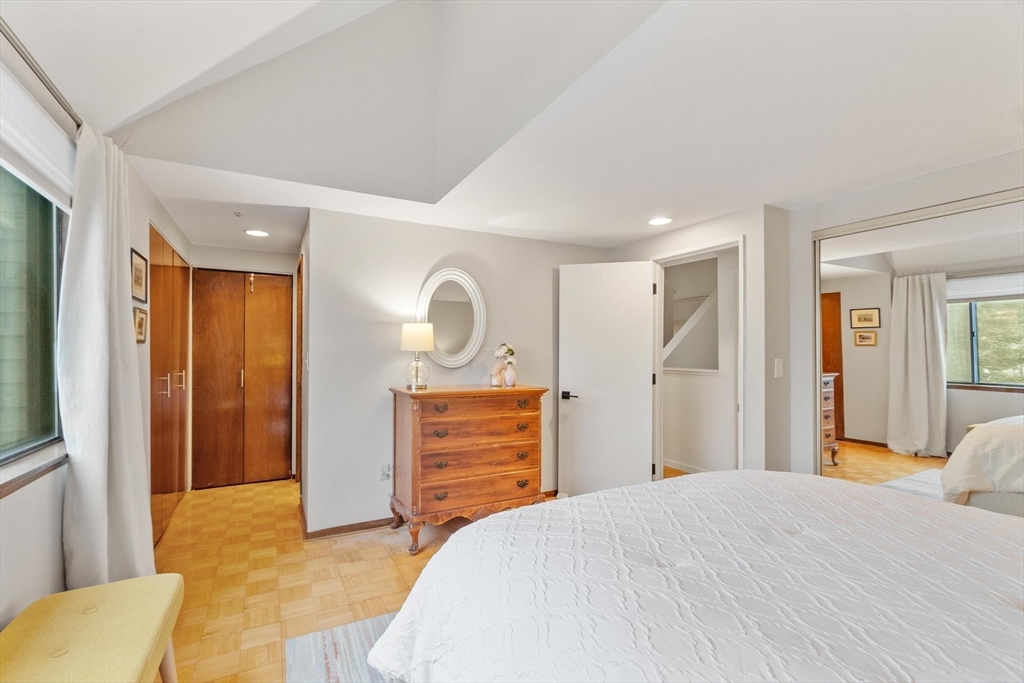 262 Brown Bear Crossing # 262