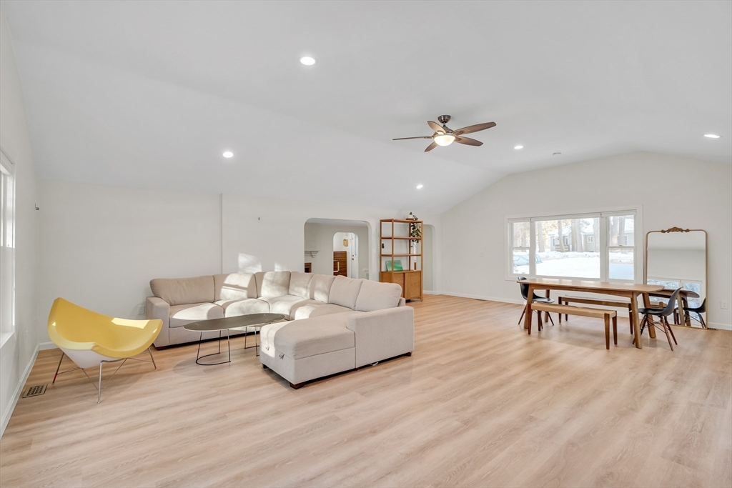 50 Acton Rd