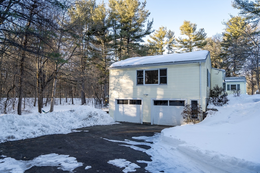 50 Acton Rd