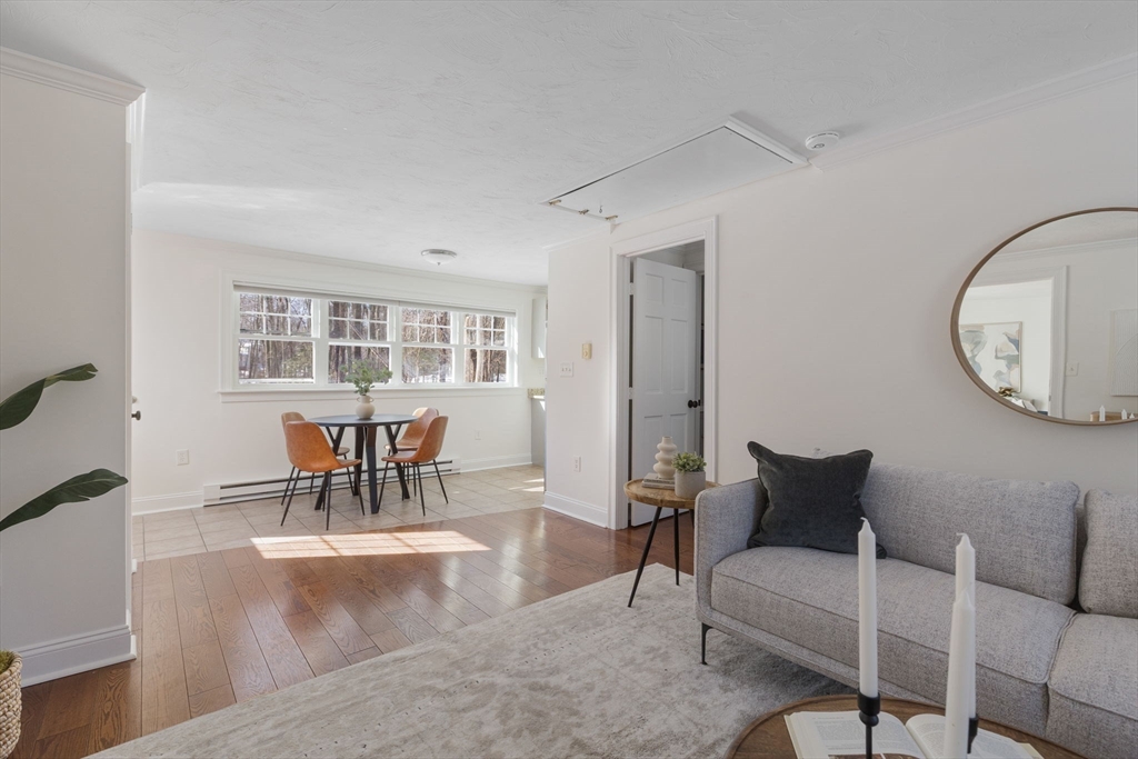 20 Vine St