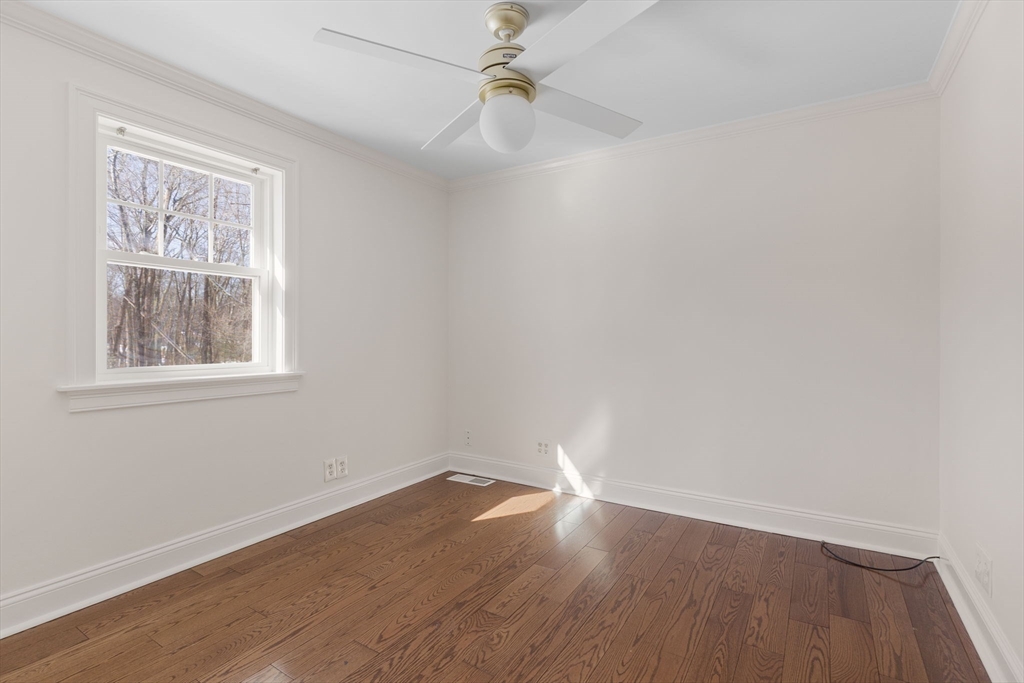 20 Vine St