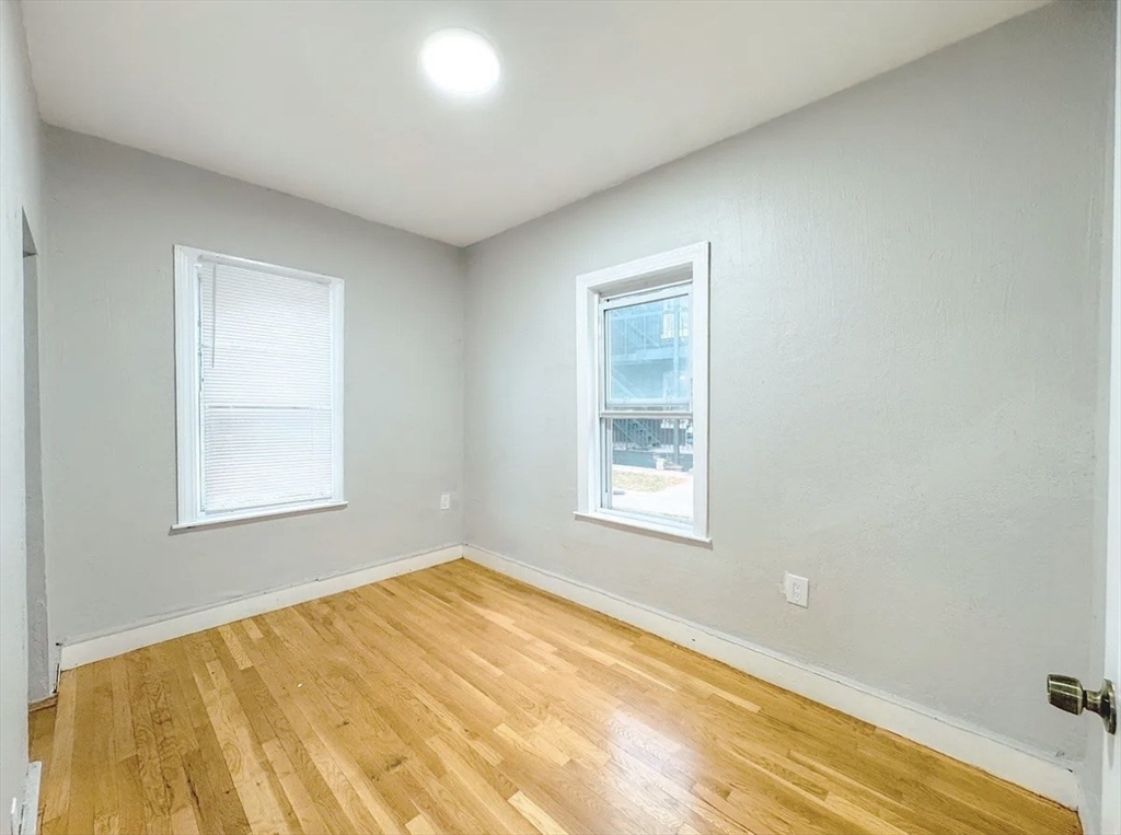 37 Maverick St