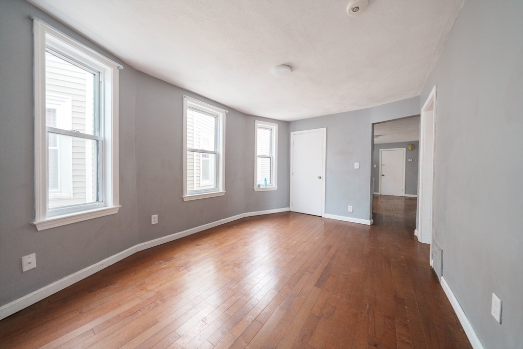 37 Maverick St