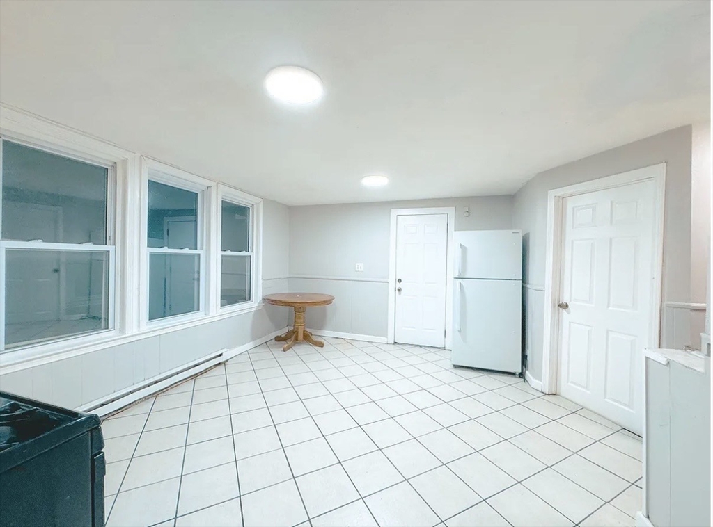 37 Maverick St