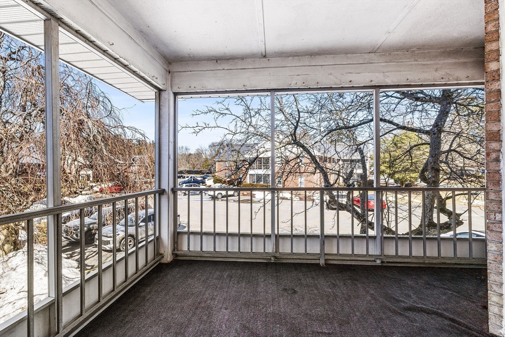 6 Jessica Dr Unit: E
