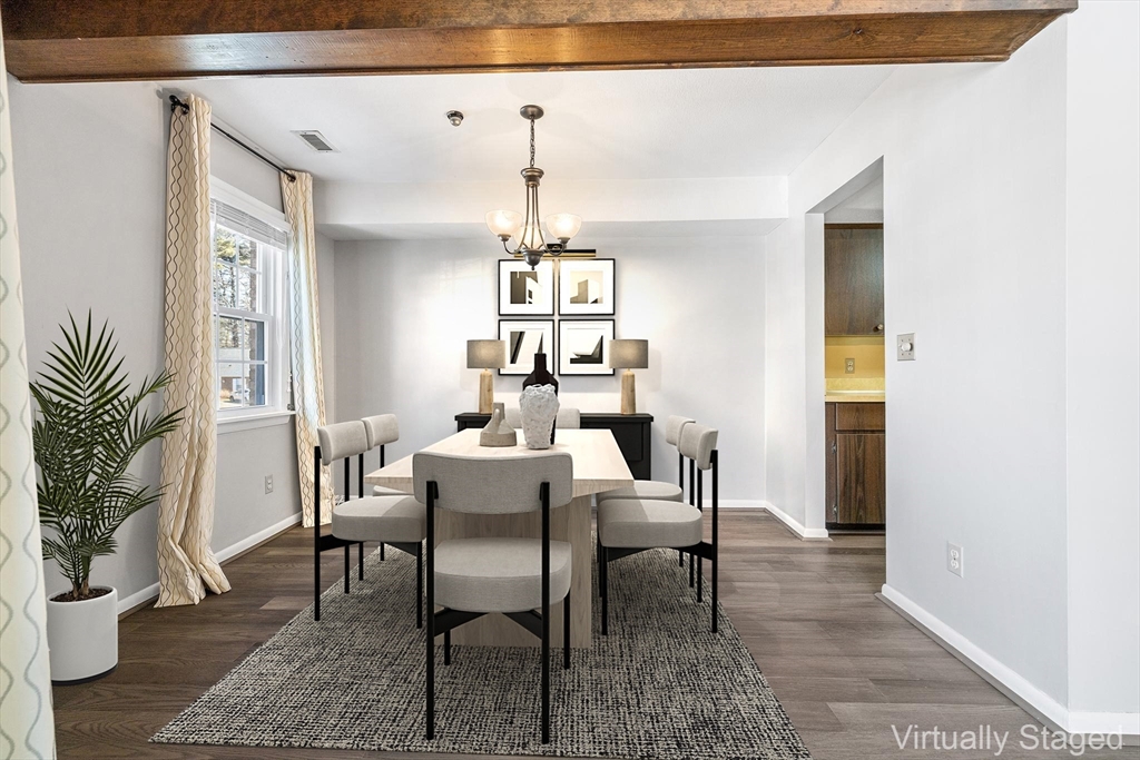 6 Jessica Dr Unit: E