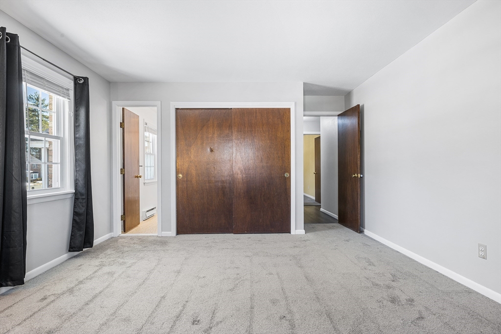 6 Jessica Dr Unit: E