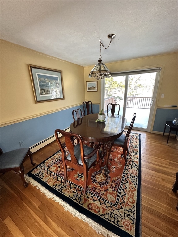 12 Wellington Lane Ave