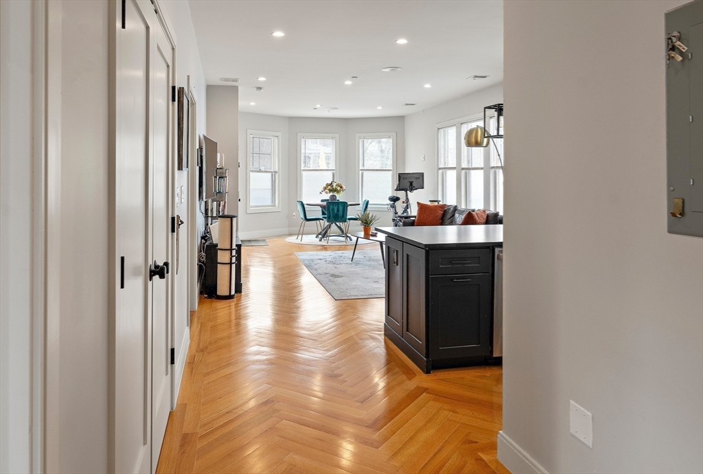 108 Mount Pleasant Ave # 4