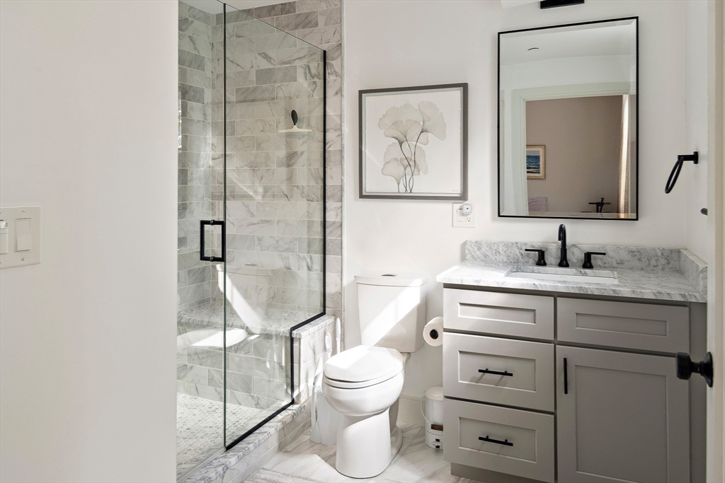 108 Mount Pleasant Ave # 4