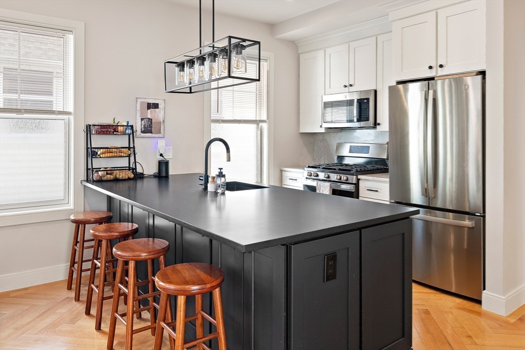 108 Mount Pleasant Ave # 4