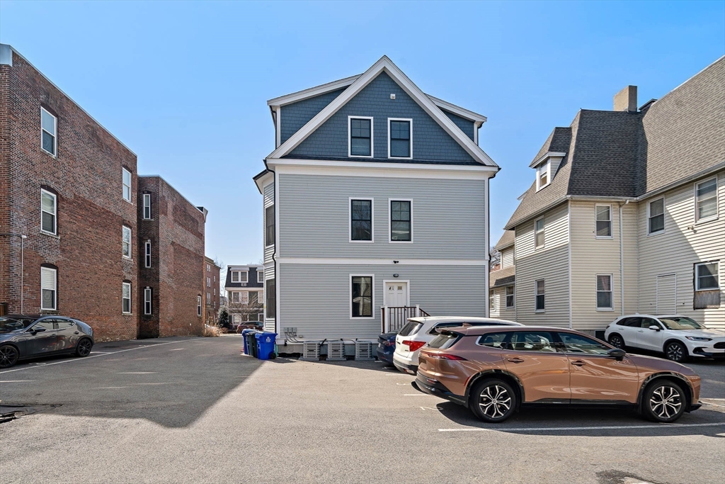 108 Mount Pleasant Ave # 4