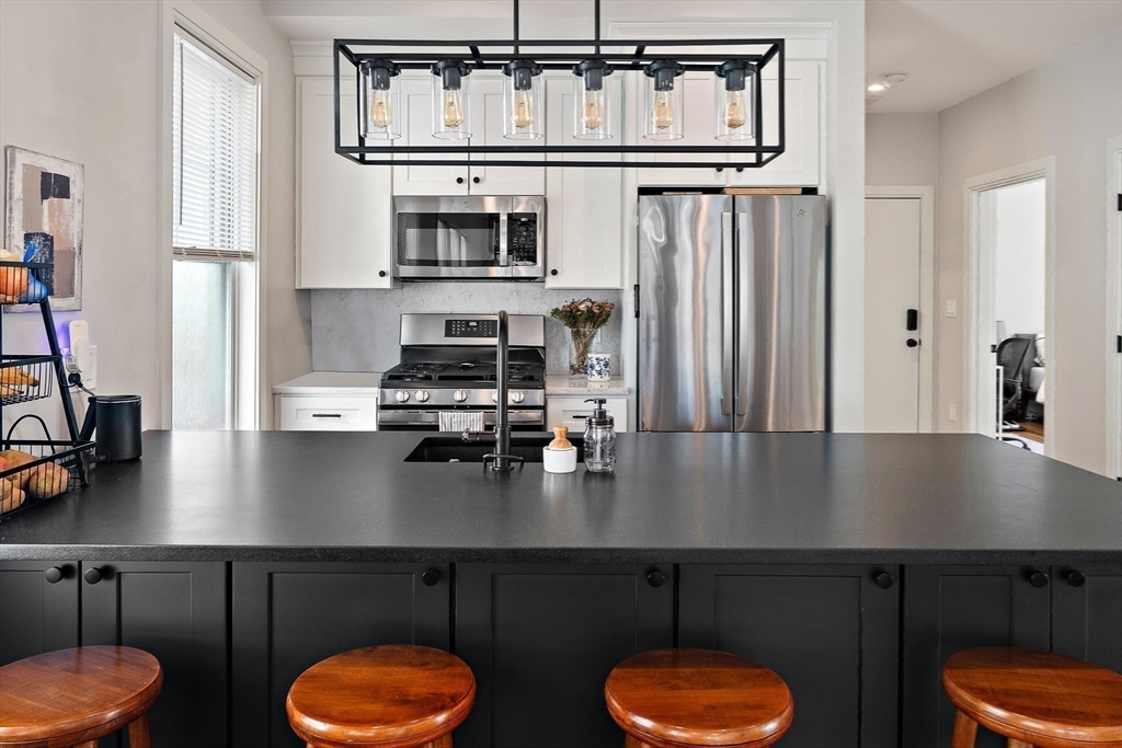 108 Mount Pleasant Ave # 4