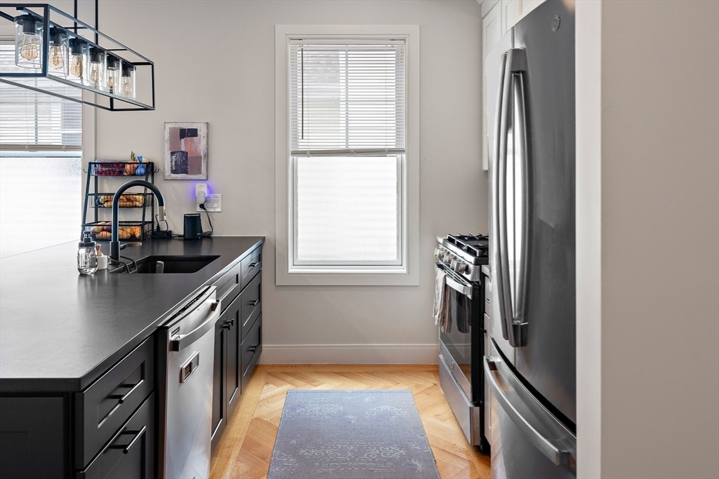 108 Mount Pleasant Ave # 4