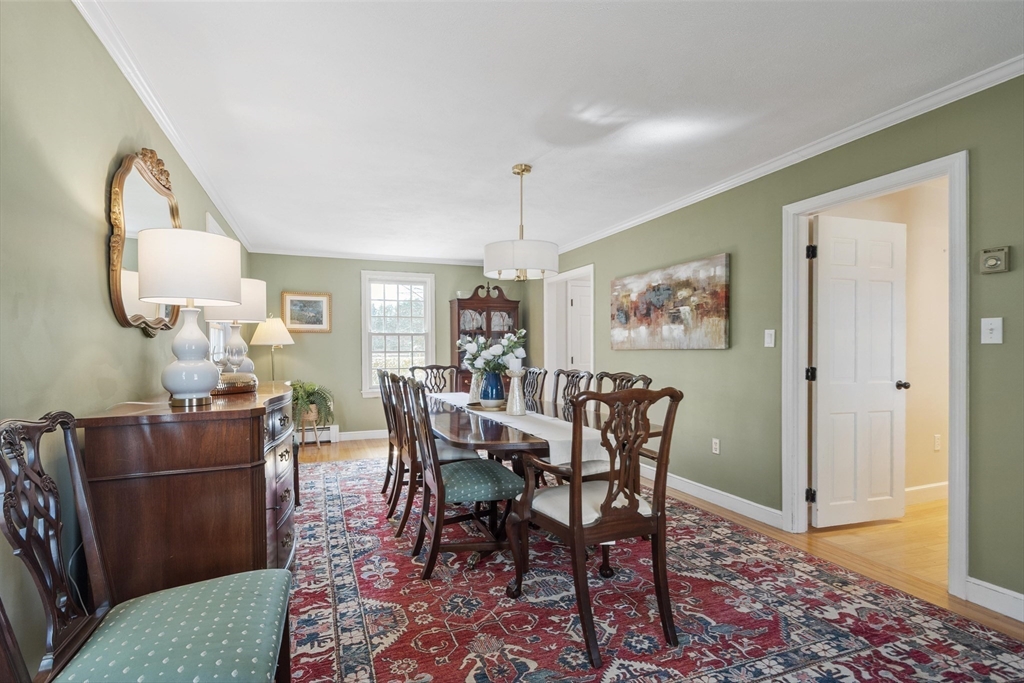 1 Carlton Dr