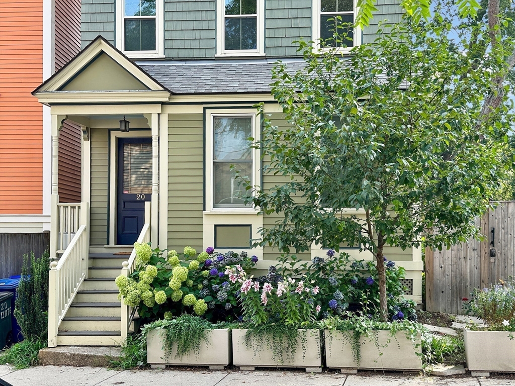 20 Porter St # 3