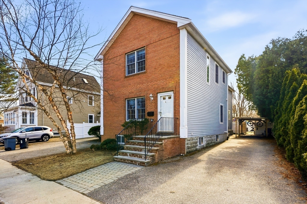 38 Pickering St # A