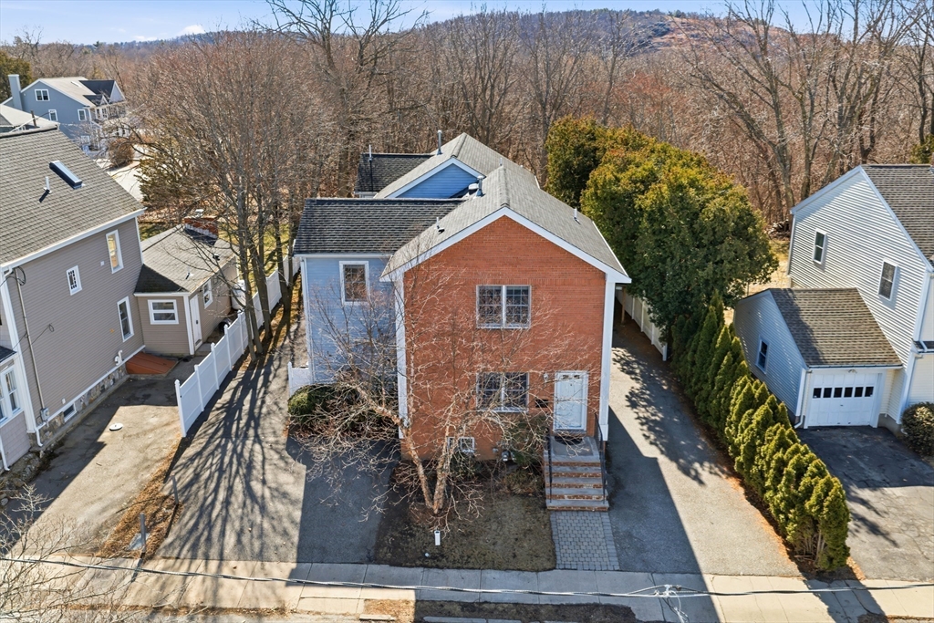 38 Pickering St # A