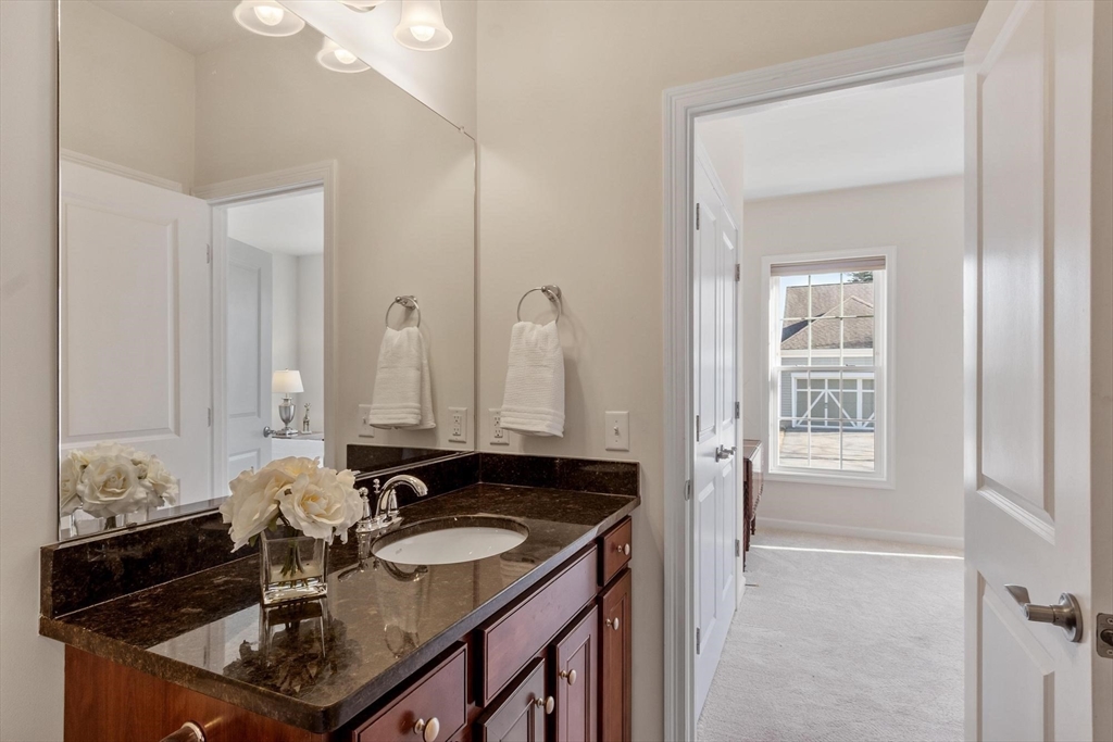 35 Greenside Ln # 35