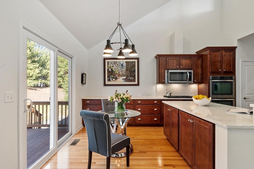 35 Greenside Ln # 35