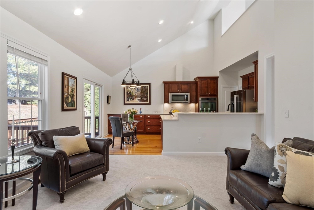 35 Greenside Ln # 35