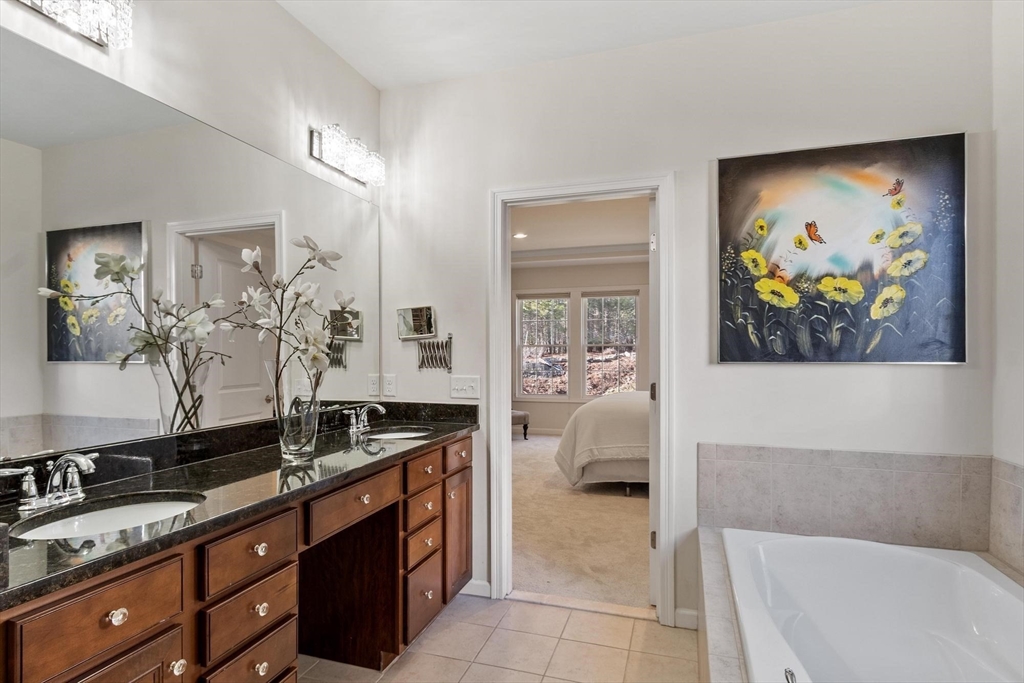 35 Greenside Ln # 35