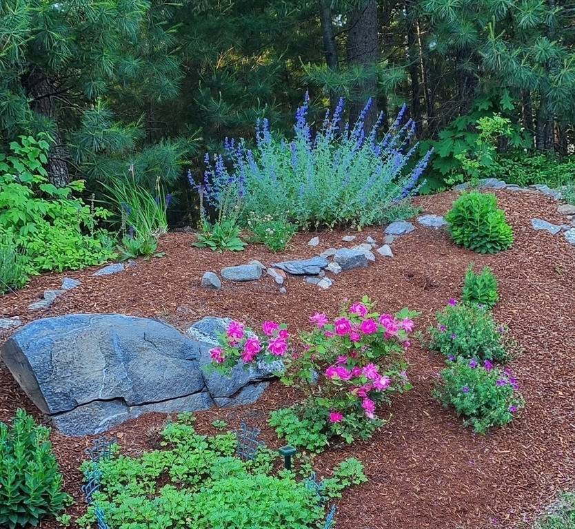 35 Greenside Ln # 35