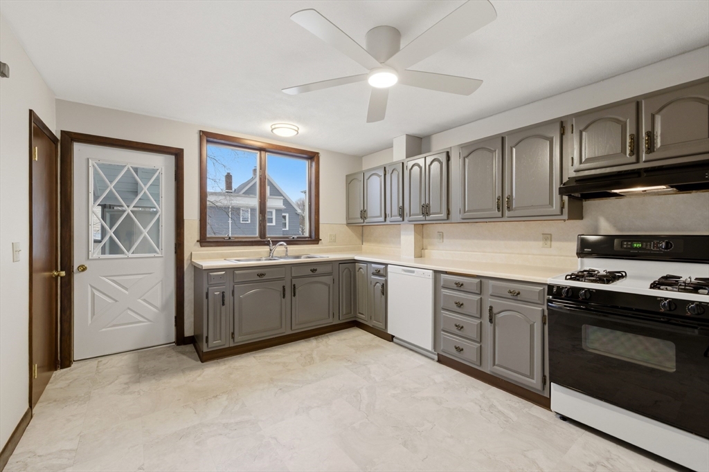 54 Thomas Street # 2