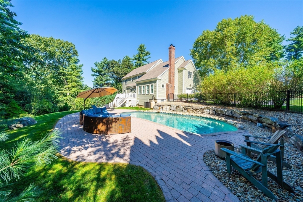 21 Sylvan Dr