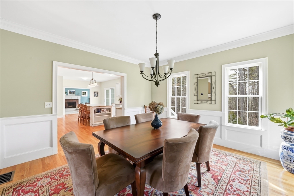 21 Sylvan Dr