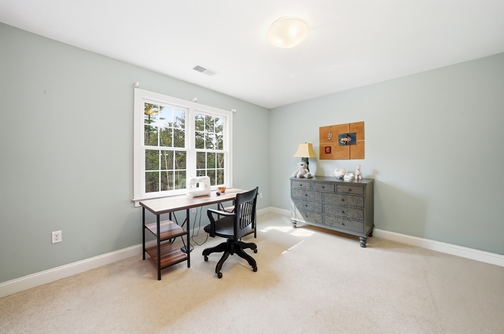 21 Sylvan Dr
