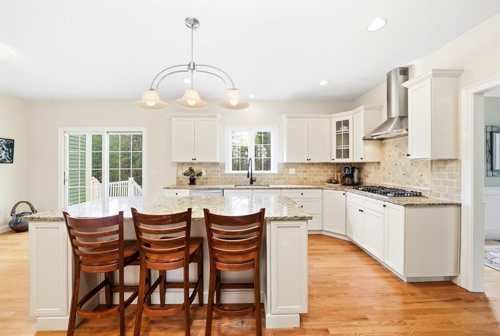 21 Sylvan Dr