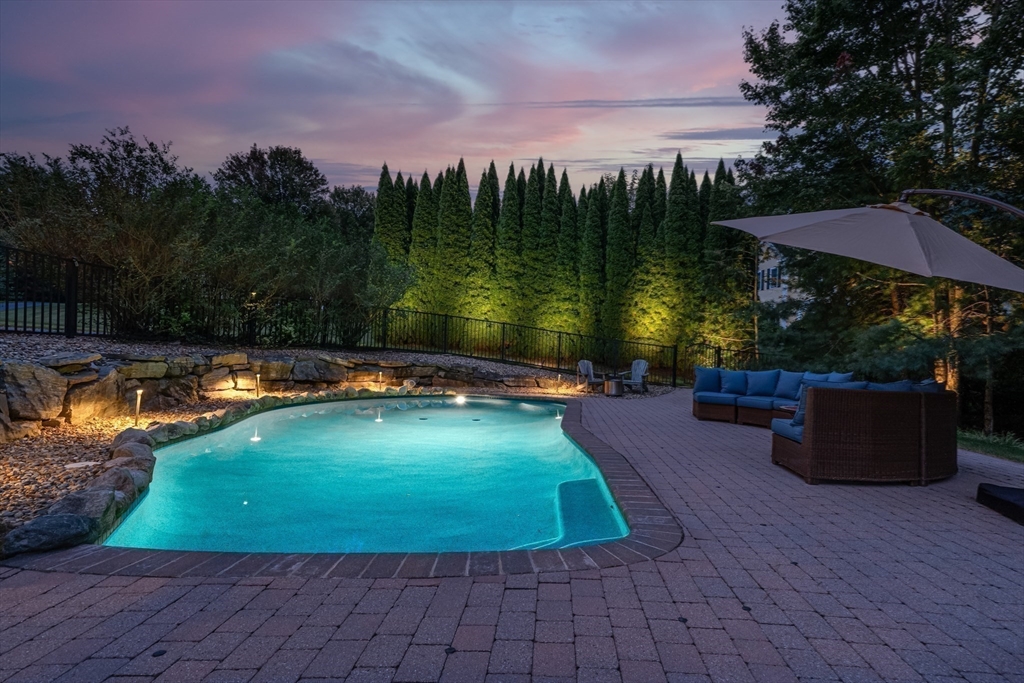 21 Sylvan Dr