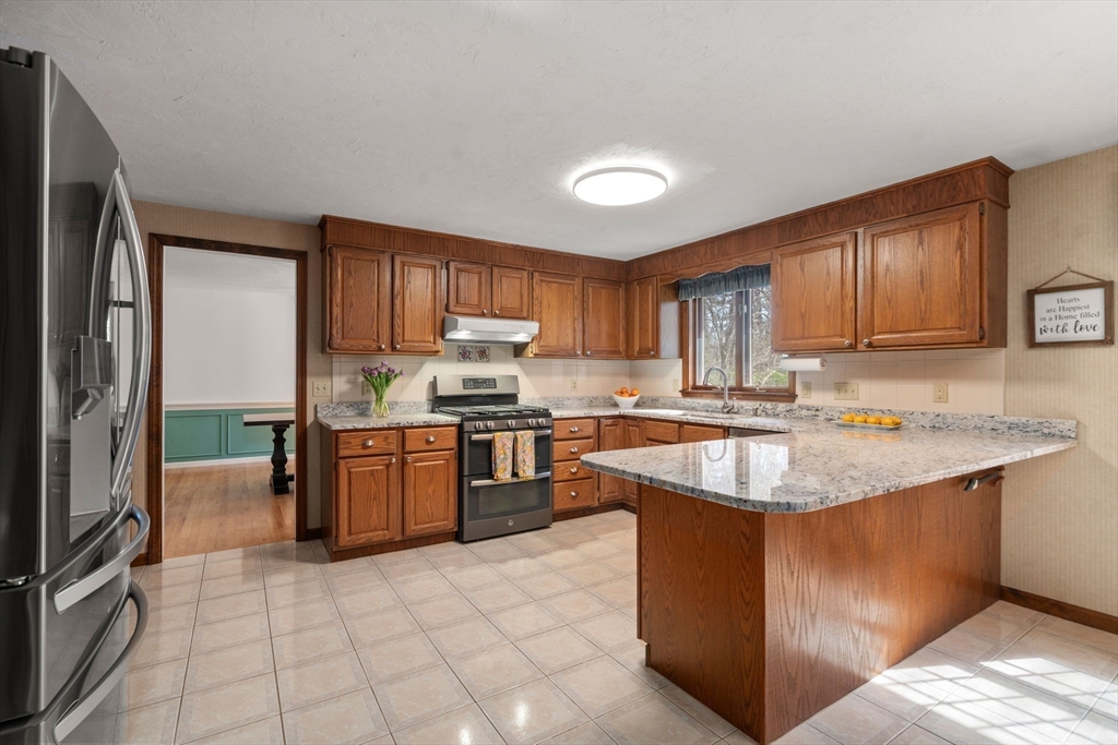 122 Farrington Ln