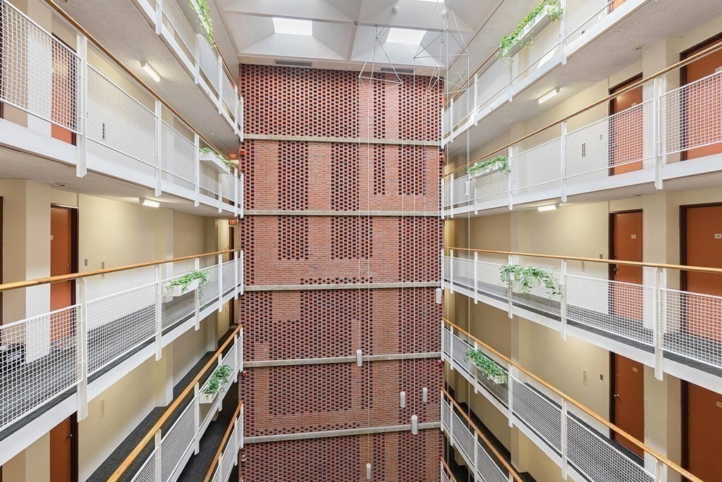 29 Concord Ave # 405
