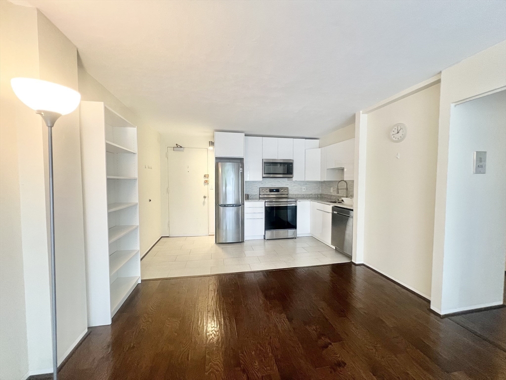 29 Concord Ave # 405