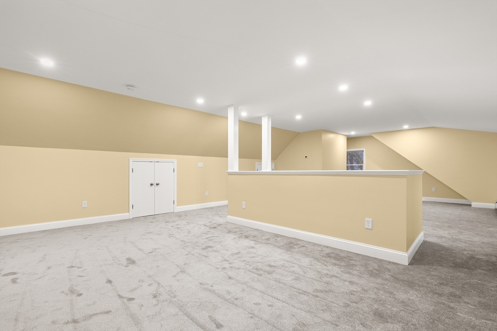 51 Winslow Rd