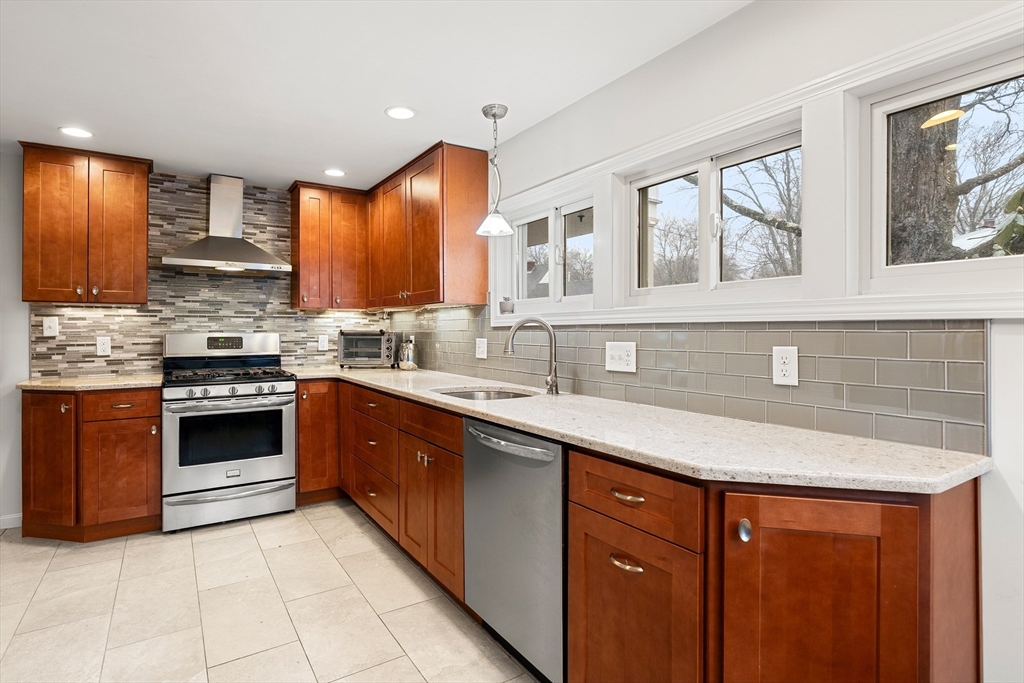 51 Winslow Rd